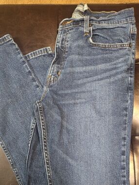 Classic Men's Blue Denim Jeans